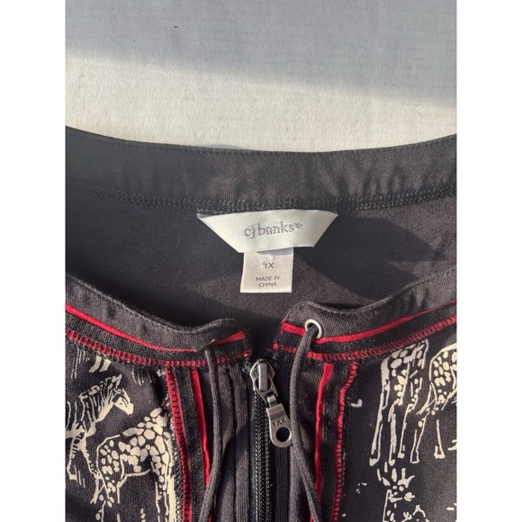 Christopher & Banks Black Red Full Zip Shirt Sz 1x Giraffe Zebra Print - Picture 12 of 14